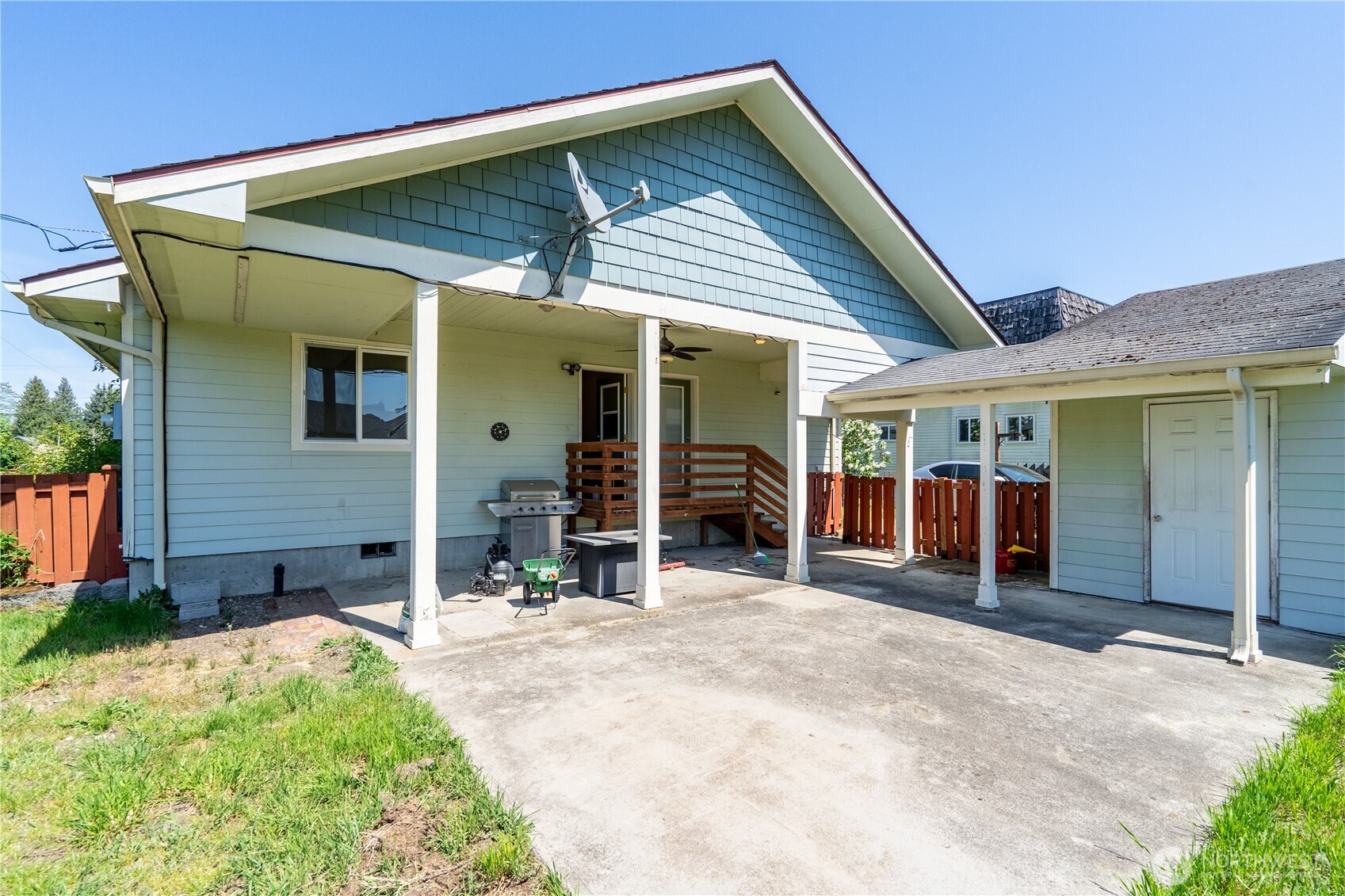 928 W Cherry Street , Centralia, WA 98531