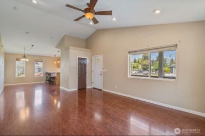 928 W Cherry Street , Centralia, WA 98531 - Photo 7