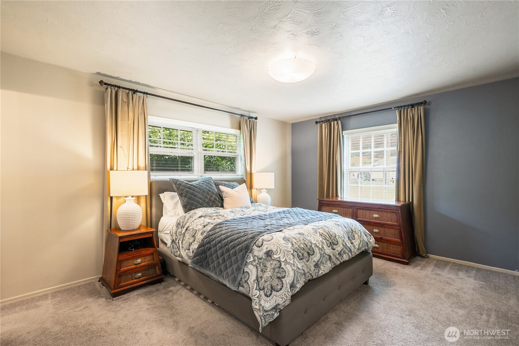 303 E Cedar Lane , Longview, WA 98632