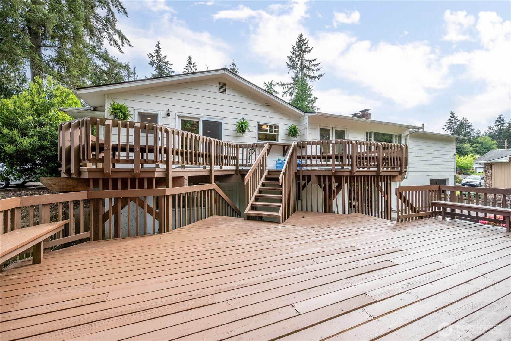 303 E Cedar Lane , Longview, WA 98632