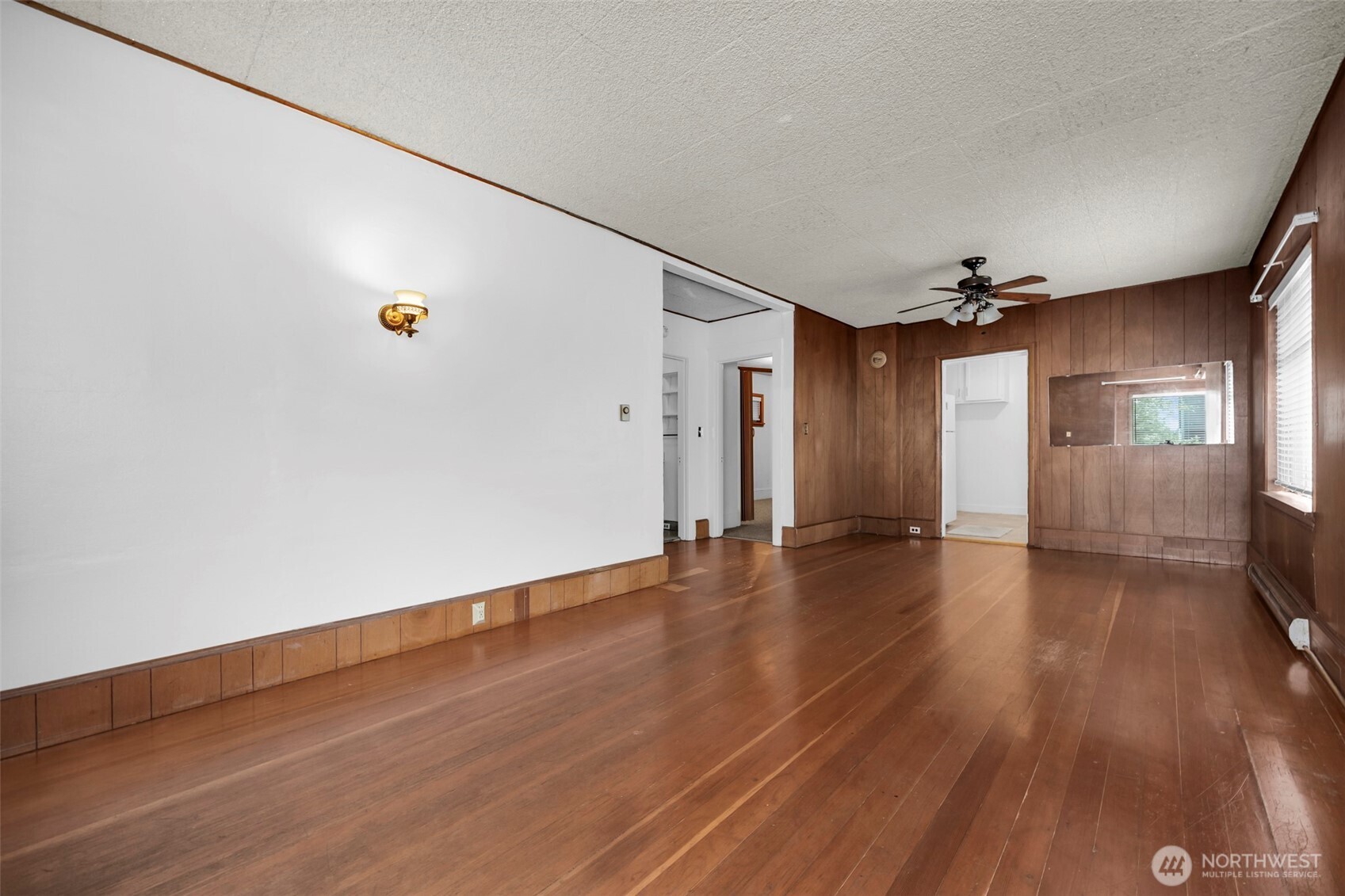 2712 S Norman Street , Seattle, WA 98144