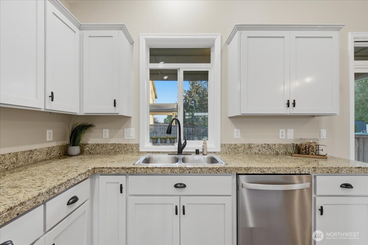 10803 NE 103rd Street , Vancouver, WA 98662