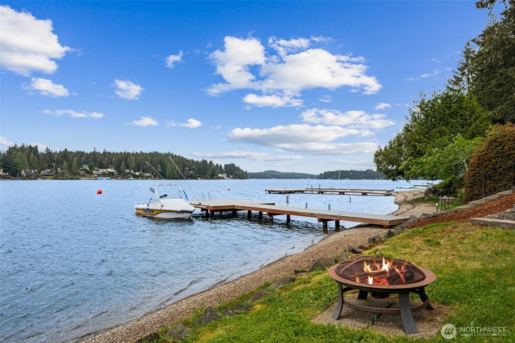 1210 E Mason Lake Drive S, Grapeview, WA 98546