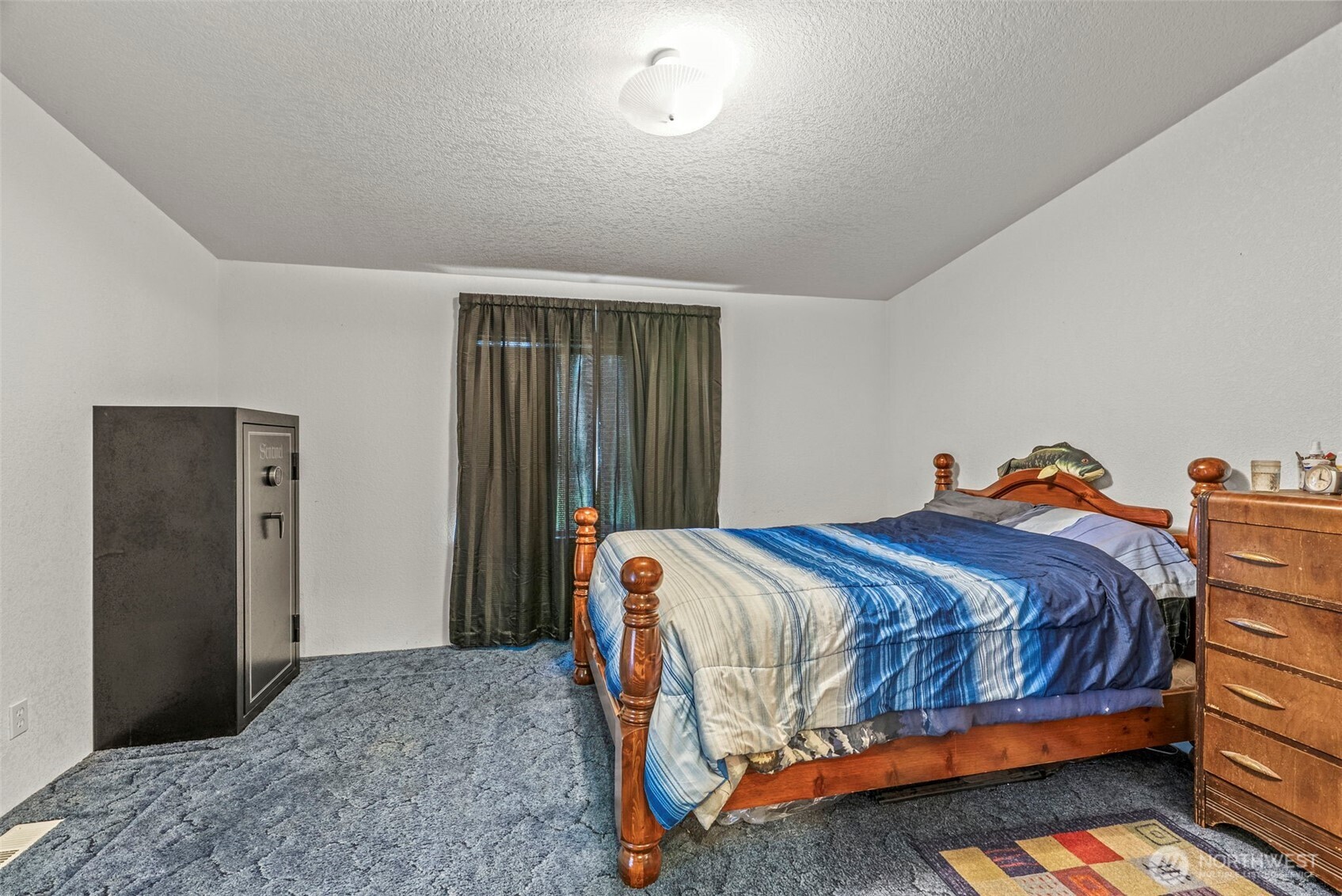 1337 South Silverlake Road , Castle Rock, WA 98611