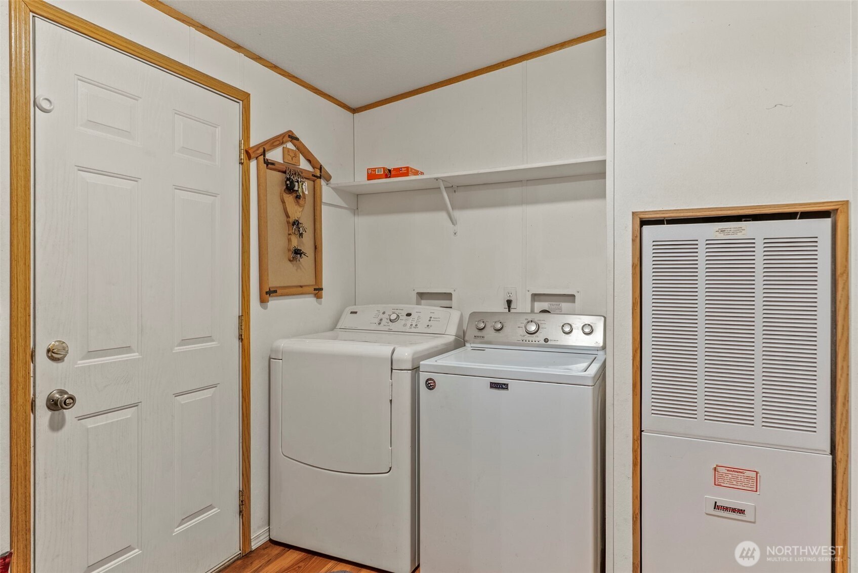 1337 South Silverlake Road , Castle Rock, WA 98611