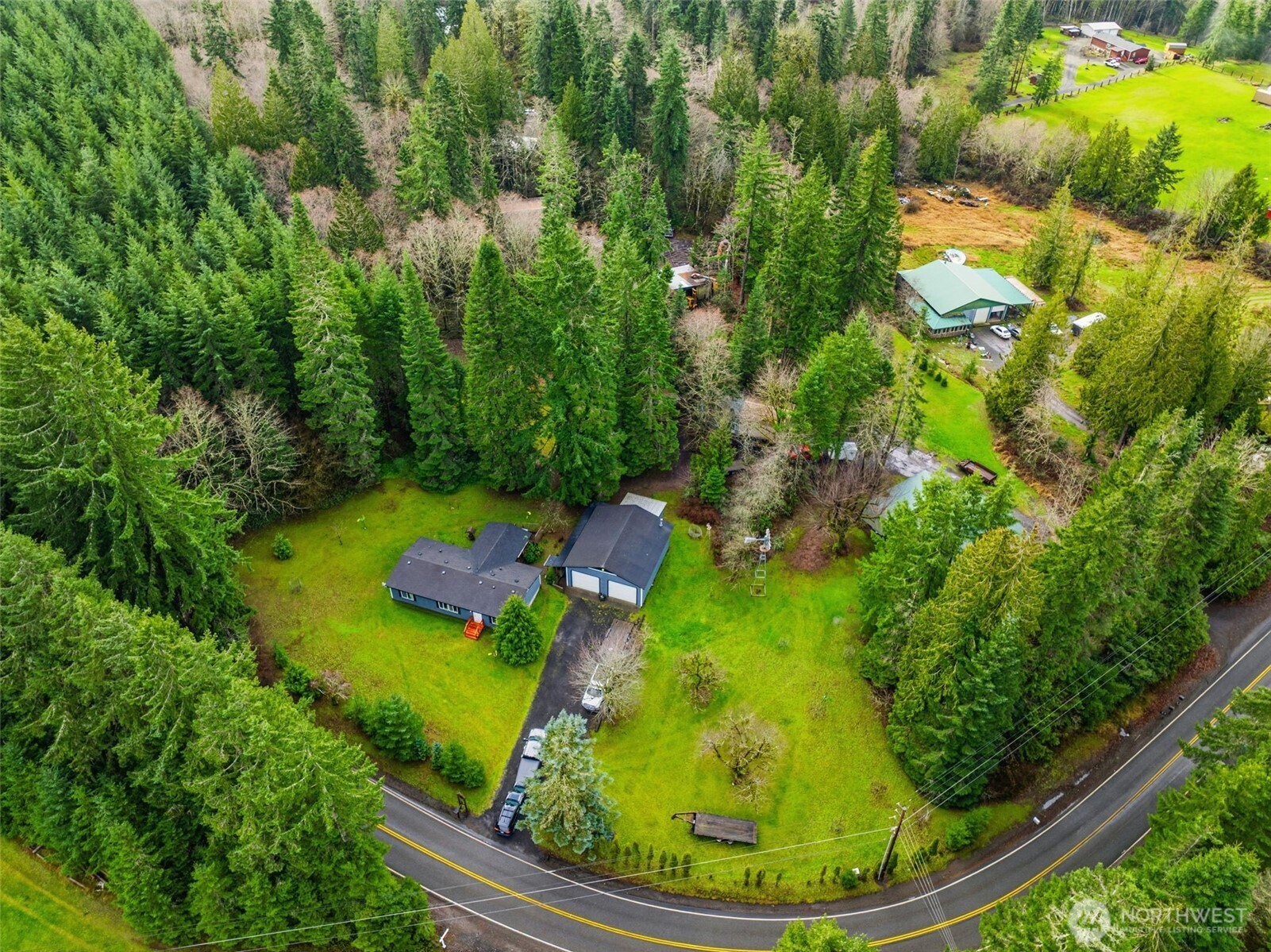 1337 South Silverlake Road , Castle Rock, WA 98611
