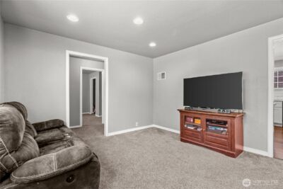 3216 92nd Street E, Tacoma, WA 98446 - Photo 32