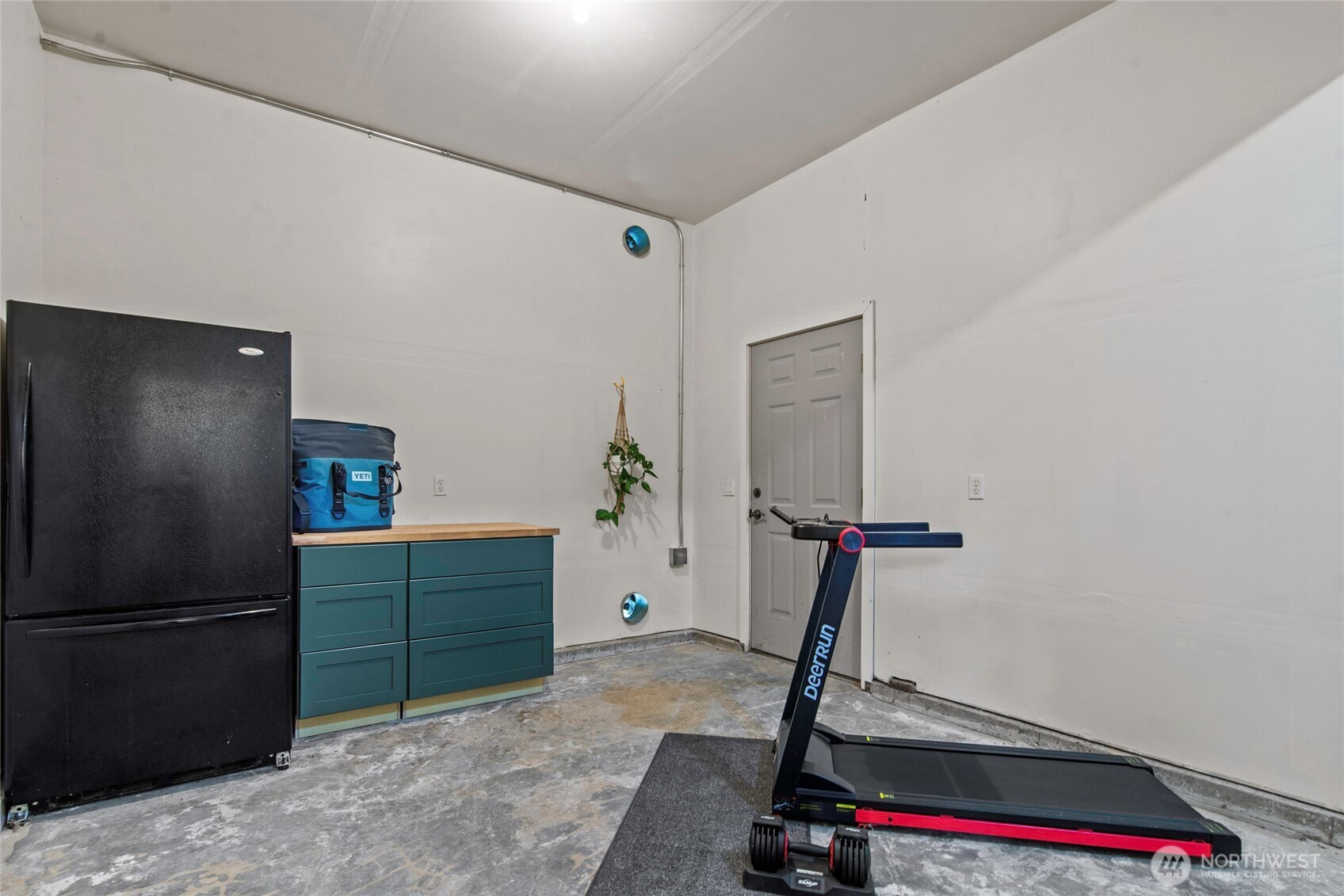 9306 Milburn Loop SE, Olympia, WA 98513
