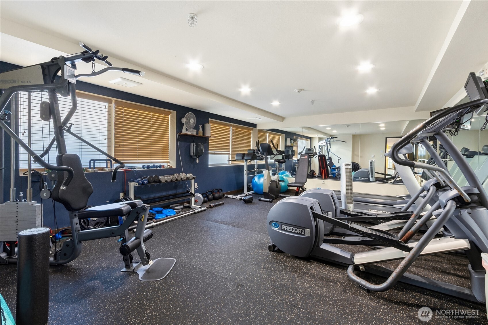 424 N 85th Street #404, Seattle, WA 98103