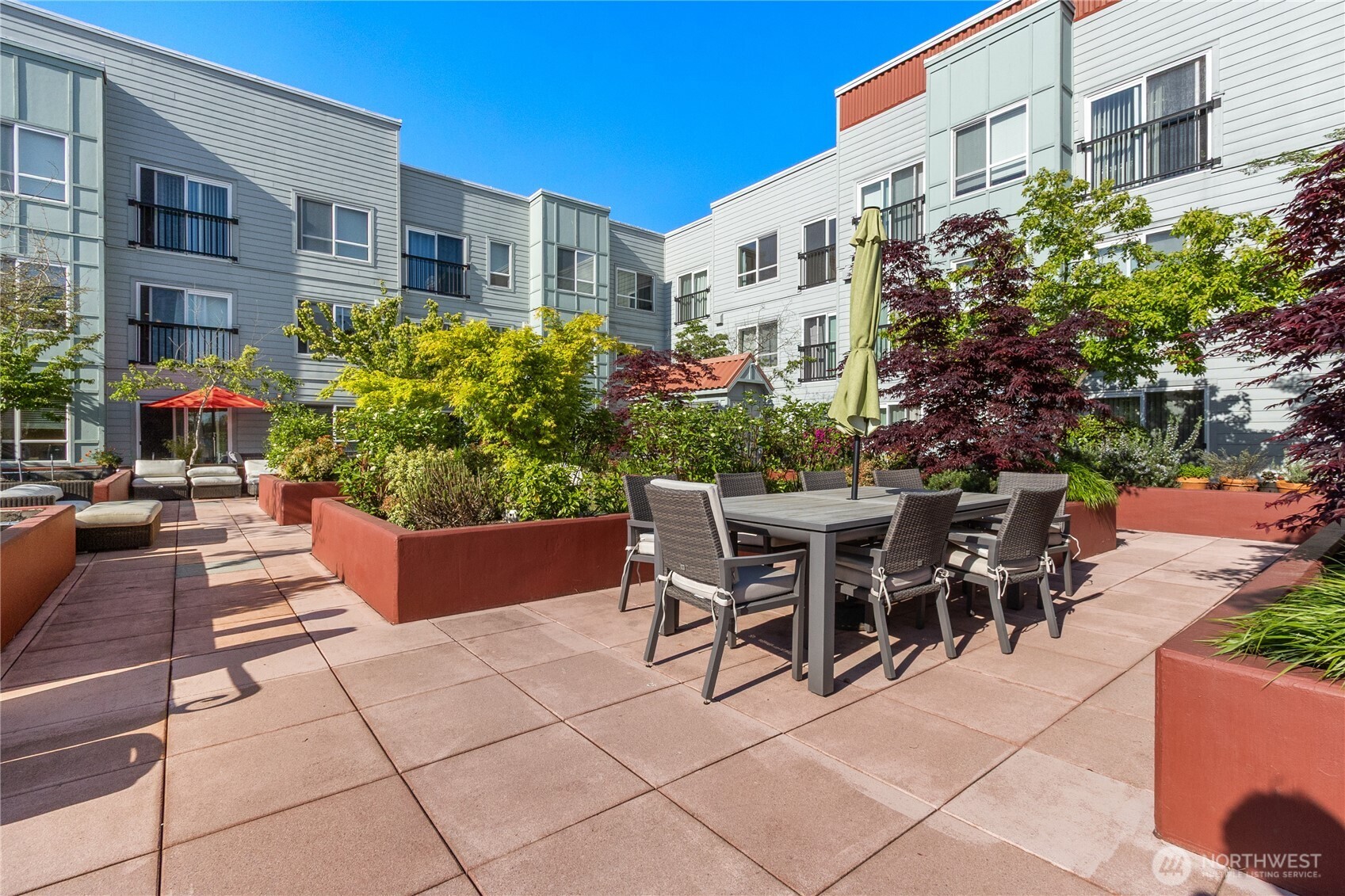 424 N 85th Street #404, Seattle, WA 98103