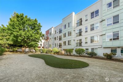 424 N 85th Street #404, Seattle, WA 98103 - Photo 31
