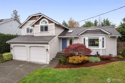 7918 115th Avenue SE, Newcastle, WA 98056 - Photo 1