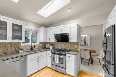 7918 115th Avenue SE, Newcastle, WA 98056 - Photo 14