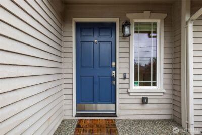 7918 115th Avenue SE, Newcastle, WA 98056 - Photo 2