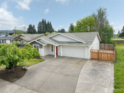 134 5th Avenue SE, Pacific, WA 98047 - Photo 1