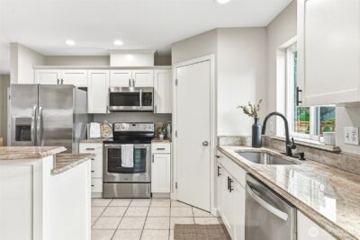 134 5th Avenue SE, Pacific, WA 98047 - Photo 11