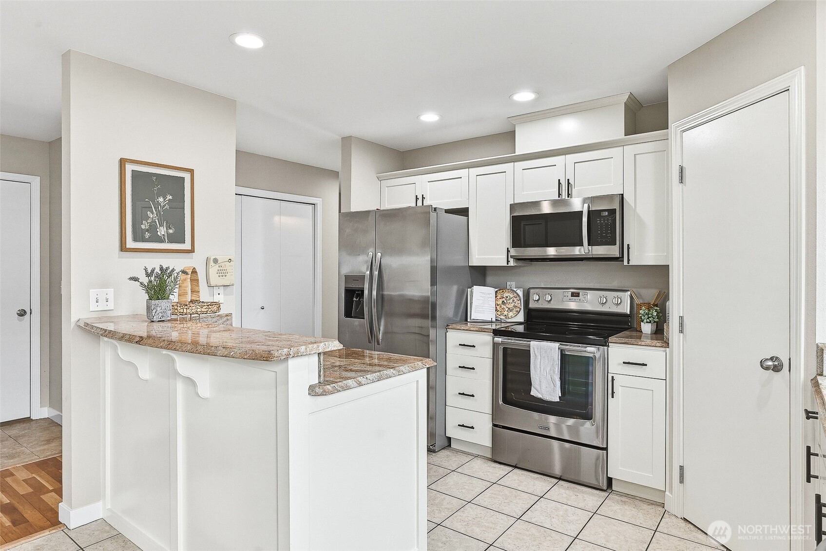134 5th Avenue SE, Pacific, WA 98047
