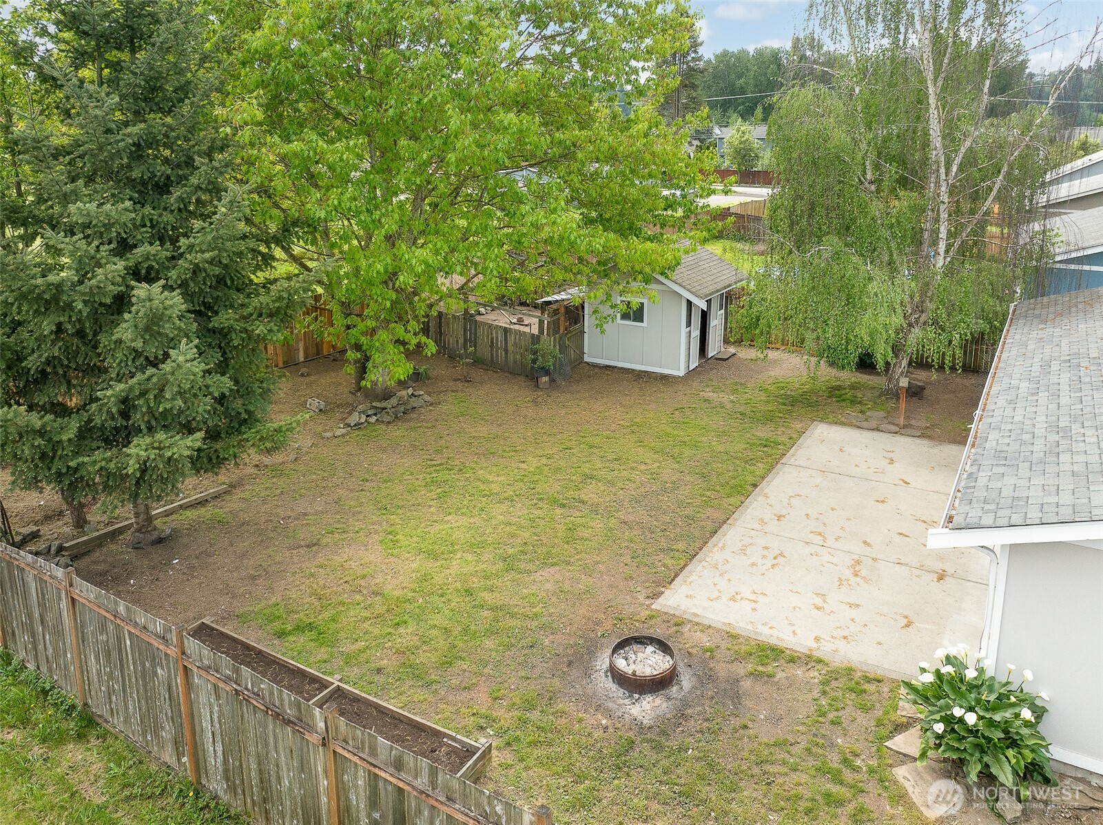 134 5th Avenue SE, Pacific, WA 98047