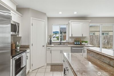 134 5th Avenue SE, Pacific, WA 98047 - Photo 9