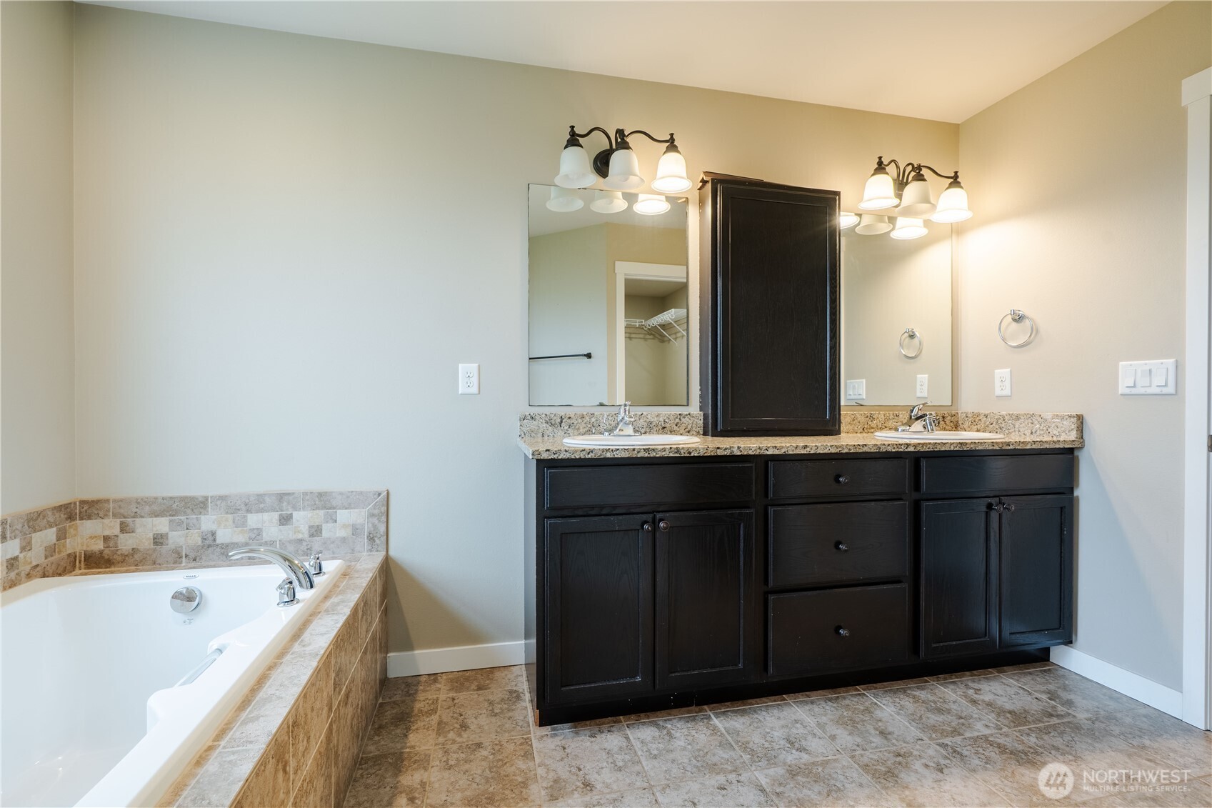 8365 Pheasant Drive , Blaine, WA 98230