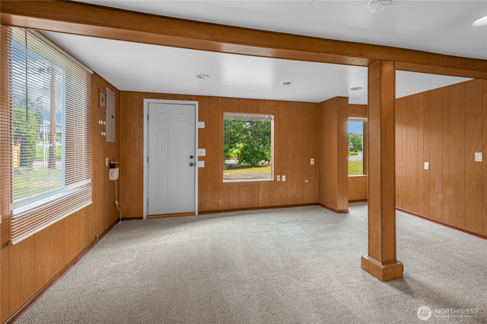 1348 6th Street , Kirkland, WA 98033
