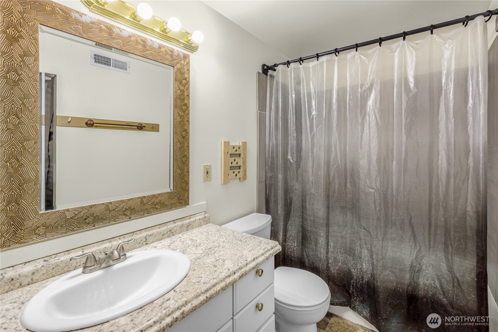 1348 6th Street , Kirkland, WA 98033