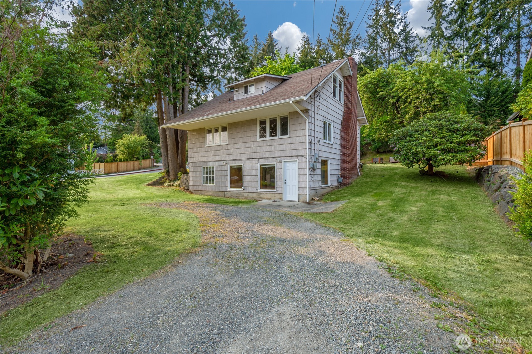 1348 6th Street , Kirkland, WA 98033