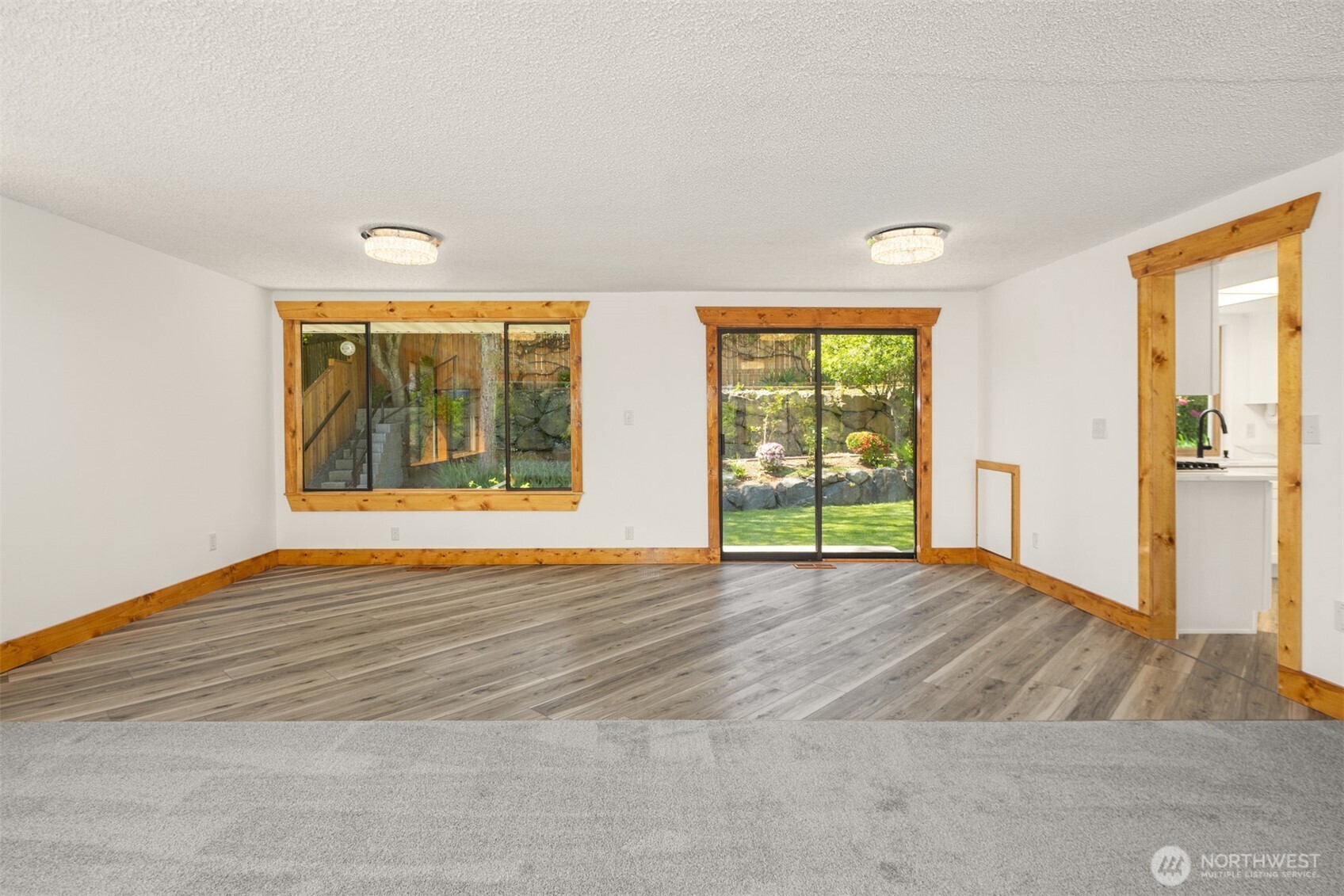 20027 106th Avenue NE, Bothell, WA 98011