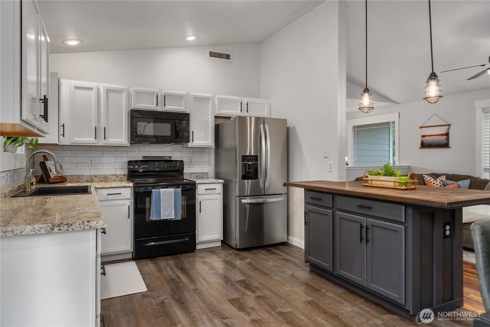 15423 Horseshoe Avenue SW, Port Orchard, WA 98367