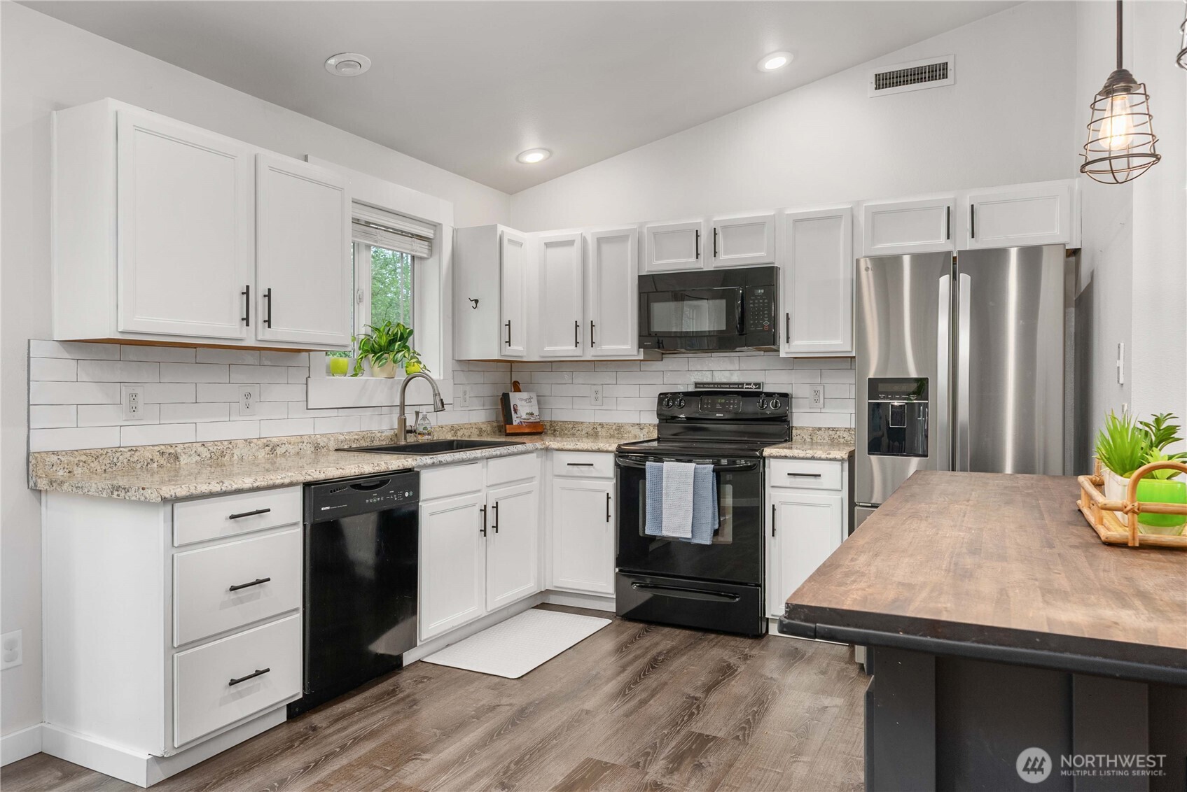 15423 Horseshoe Avenue SW, Port Orchard, WA 98367