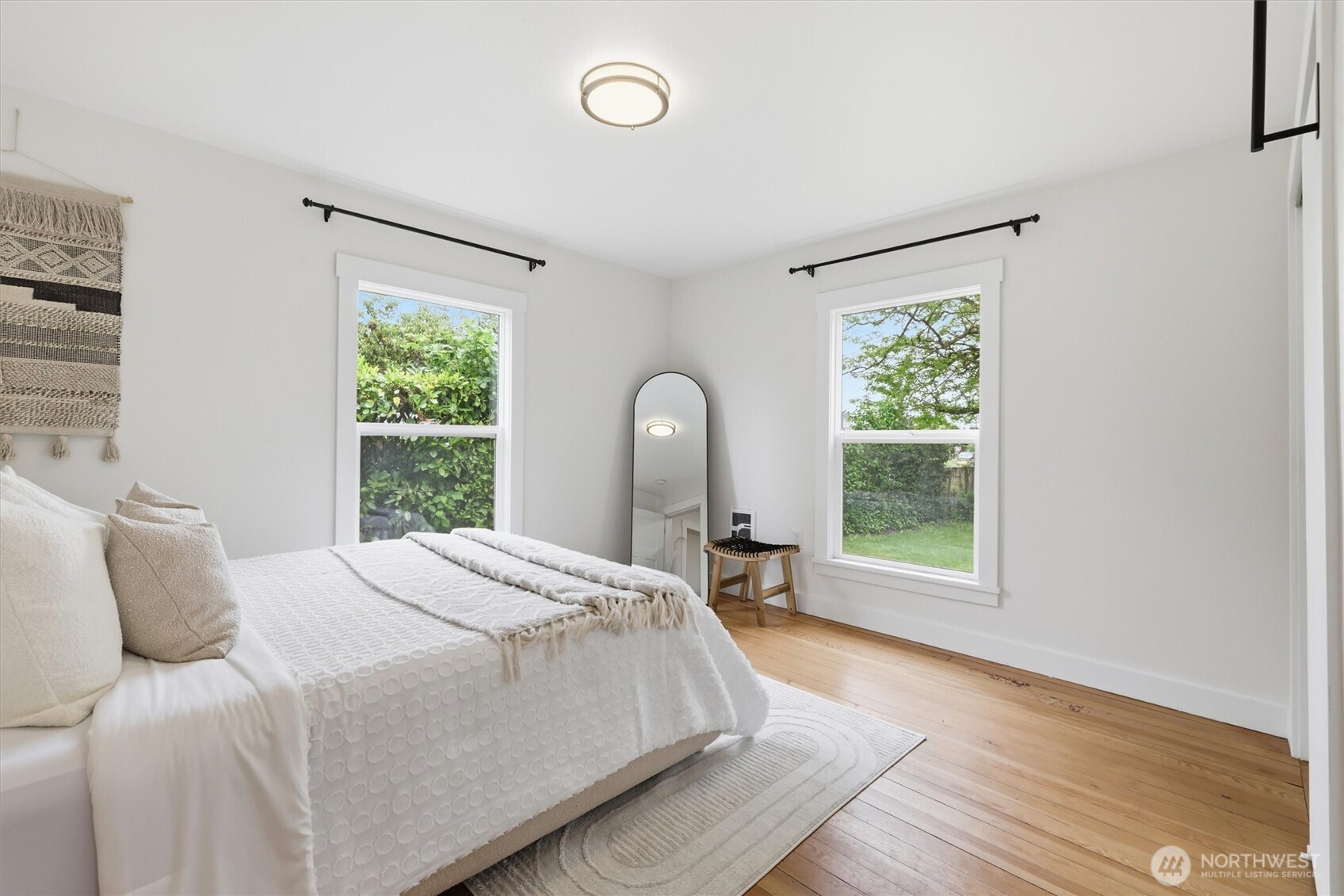 1651 SW 114th Street , Seattle, WA 98146