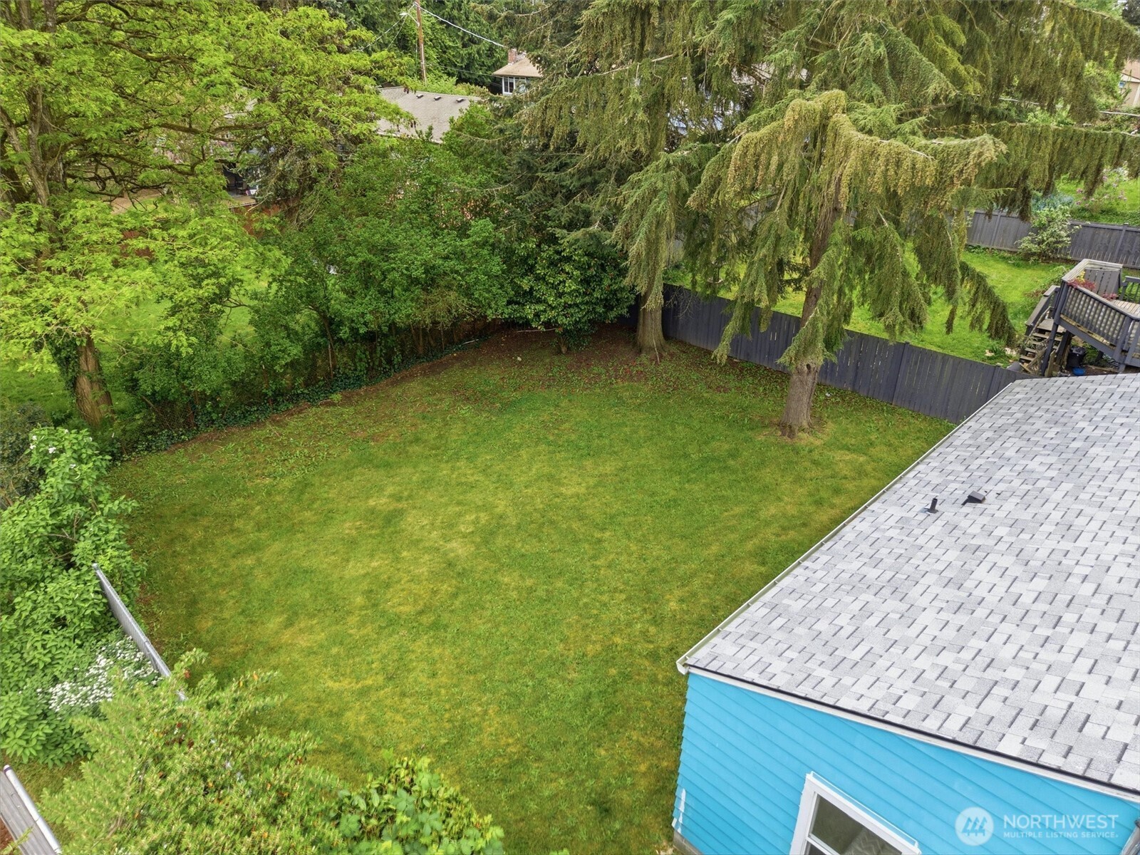 1651 SW 114th Street , Seattle, WA 98146