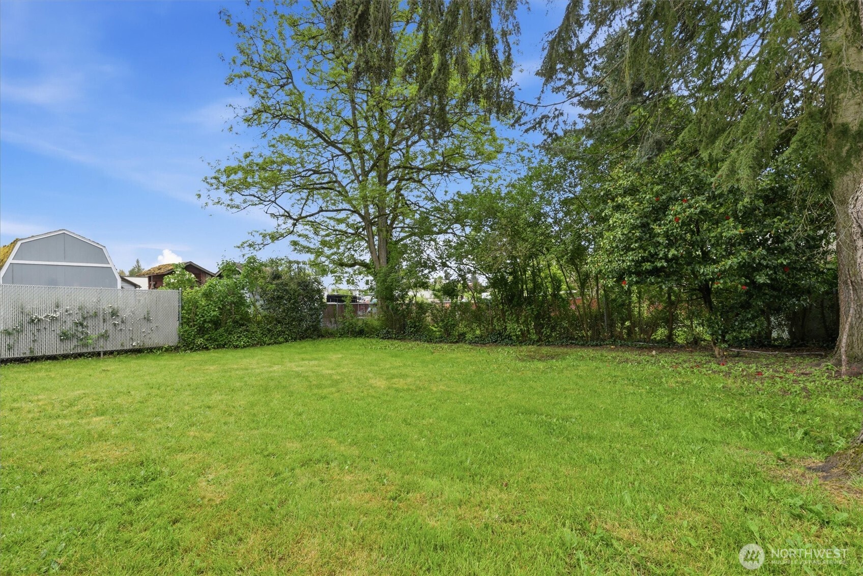 1651 SW 114th Street , Seattle, WA 98146