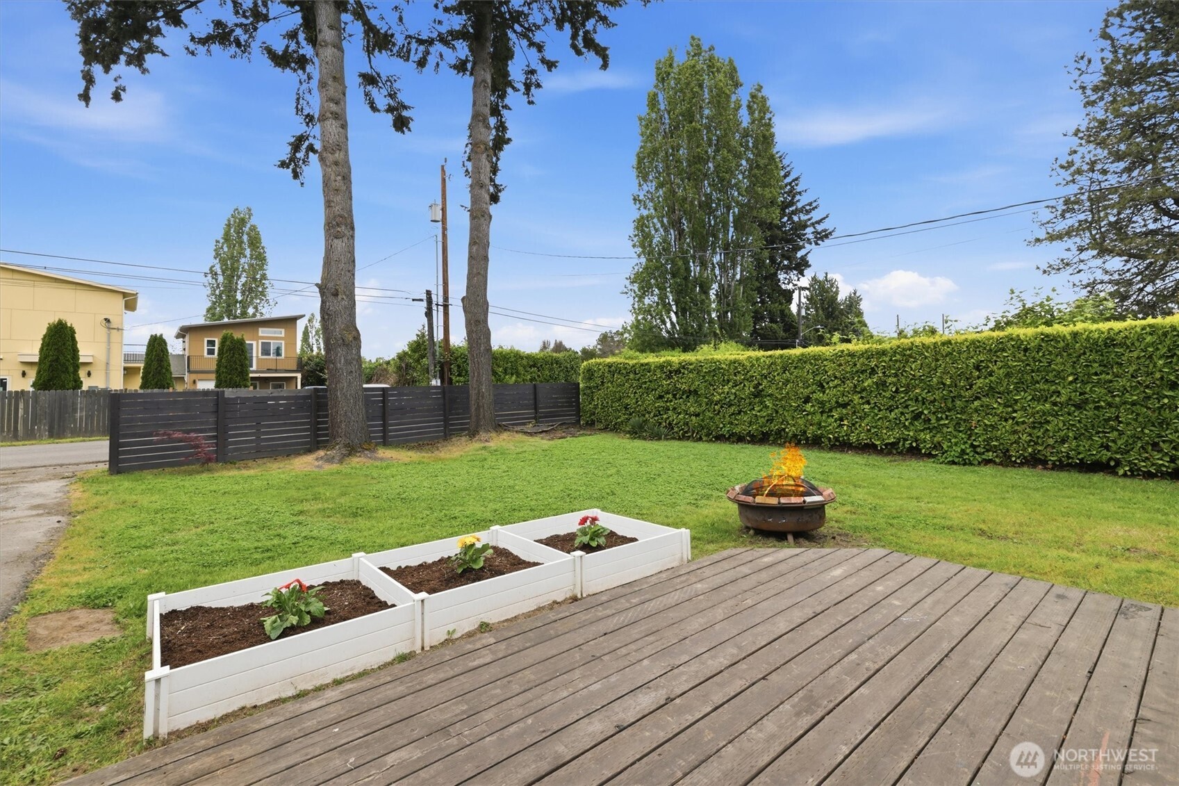 1651 SW 114th Street , Seattle, WA 98146