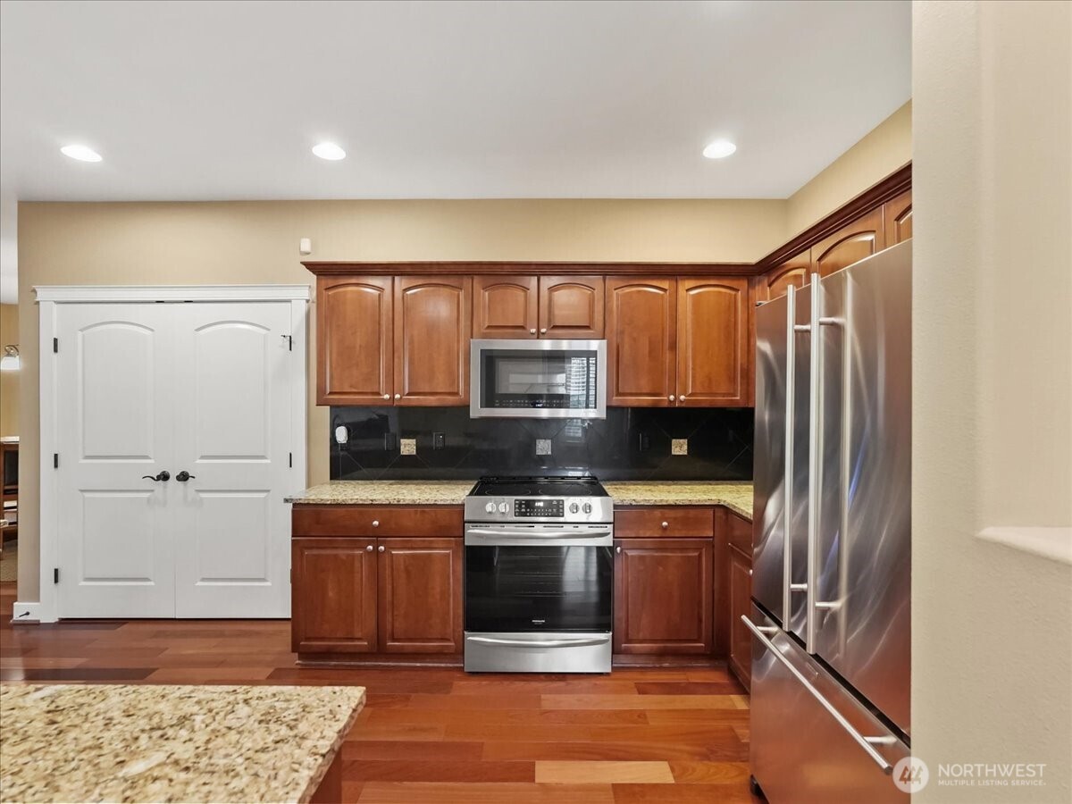 2321 Alder Street , Milton, WA 98354