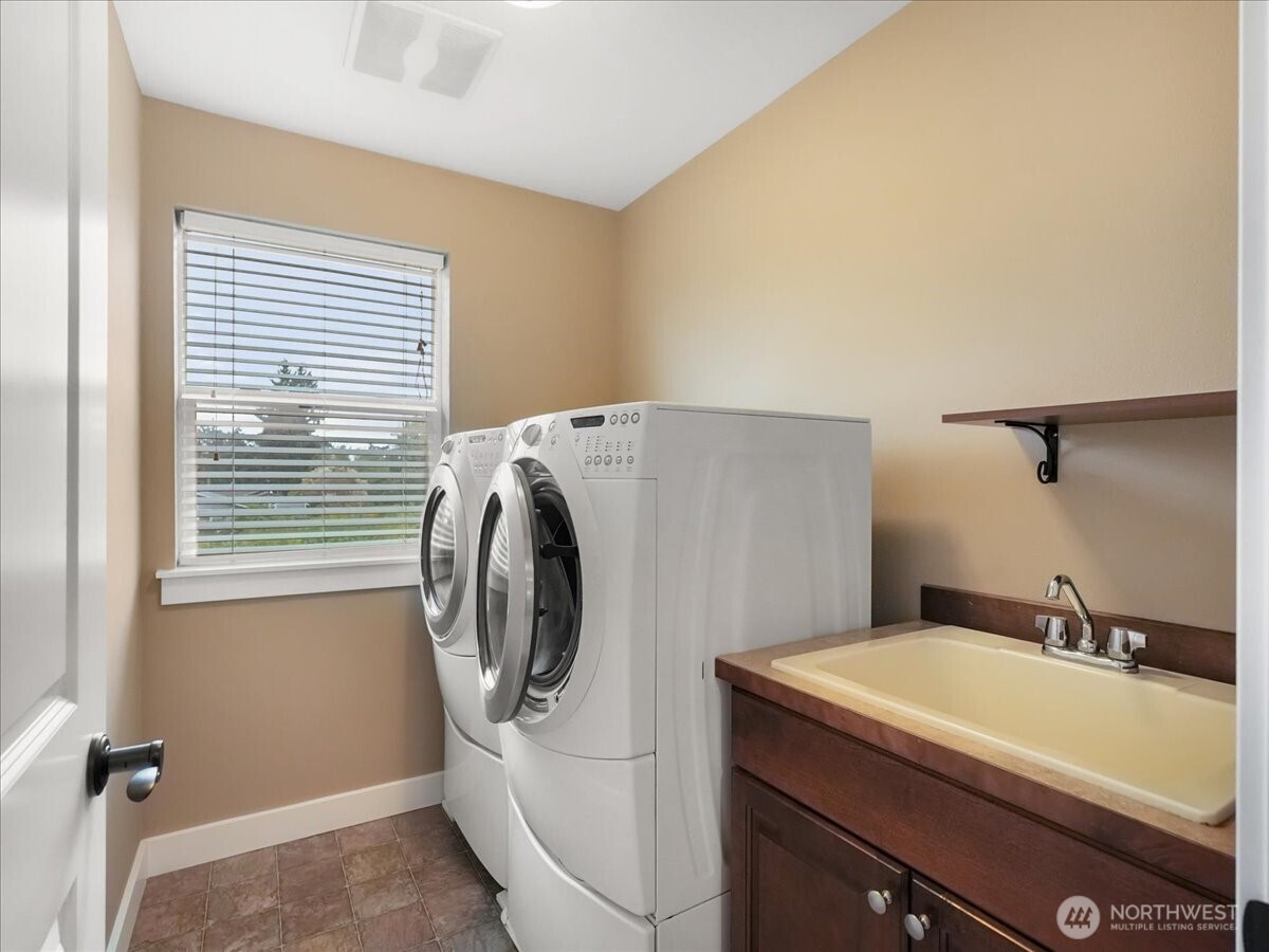 2321 Alder Street , Milton, WA 98354