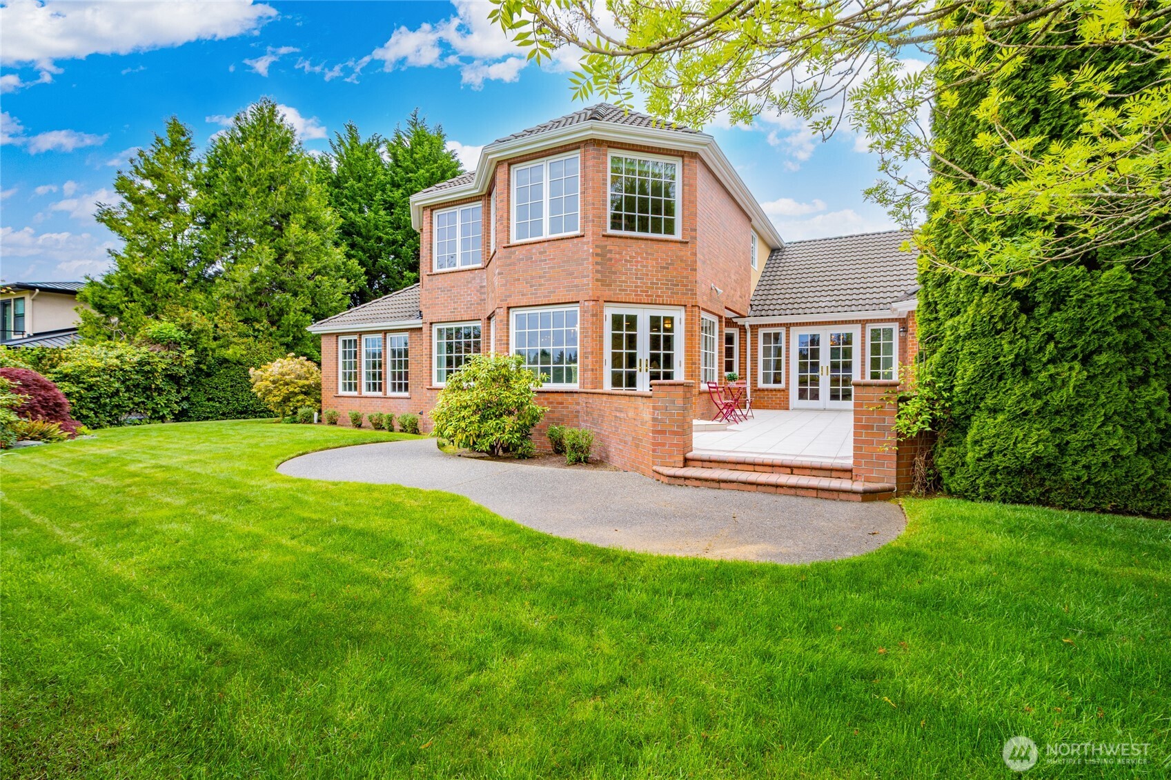 6125 Troon Lane SE, Olympia, WA 98501