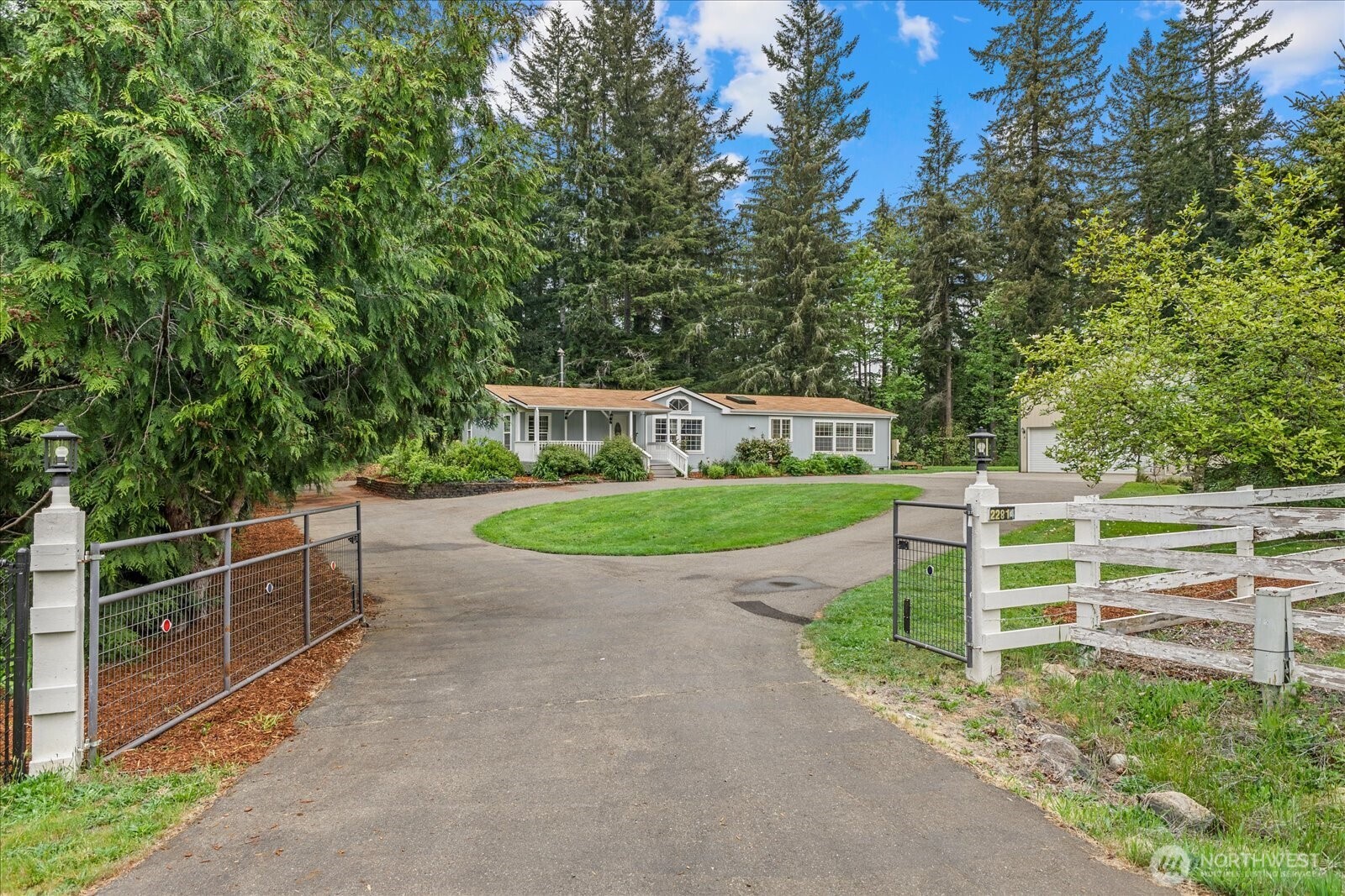 22814 283rd Avenue SE, Maple Valley, WA 98038