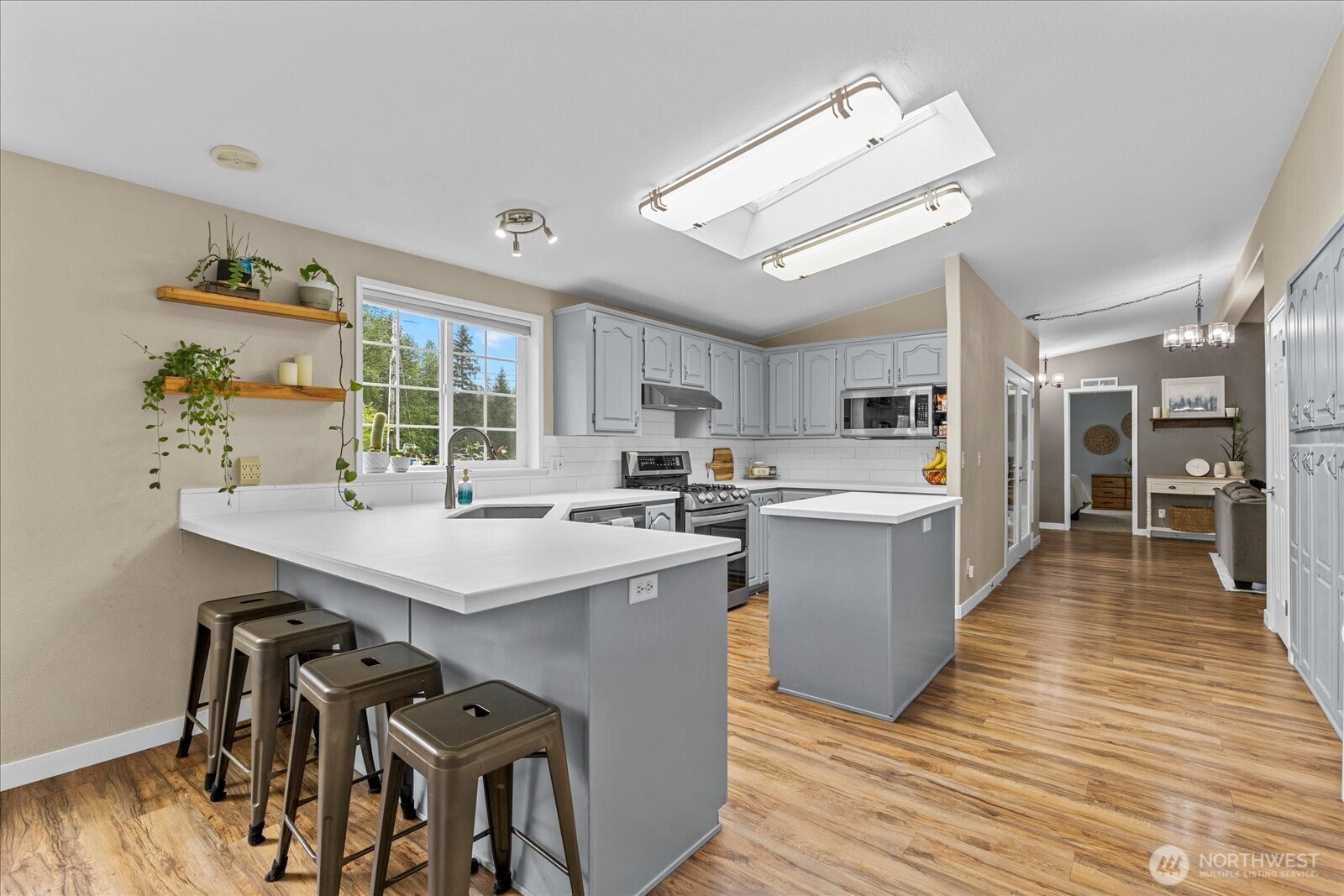 22814 283rd Avenue SE, Maple Valley, WA 98038