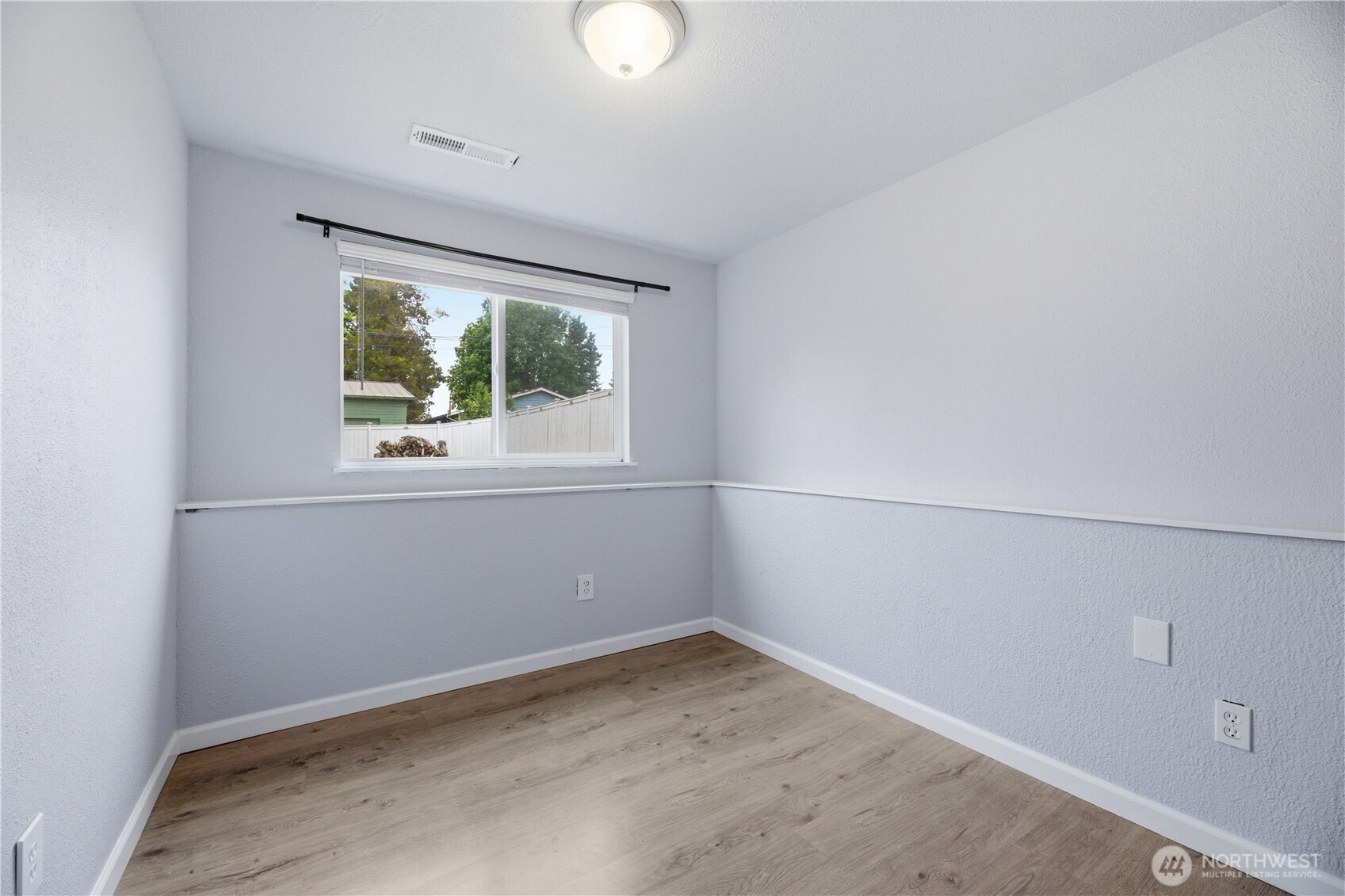 5715 N 46th , Tacoma, WA 98407