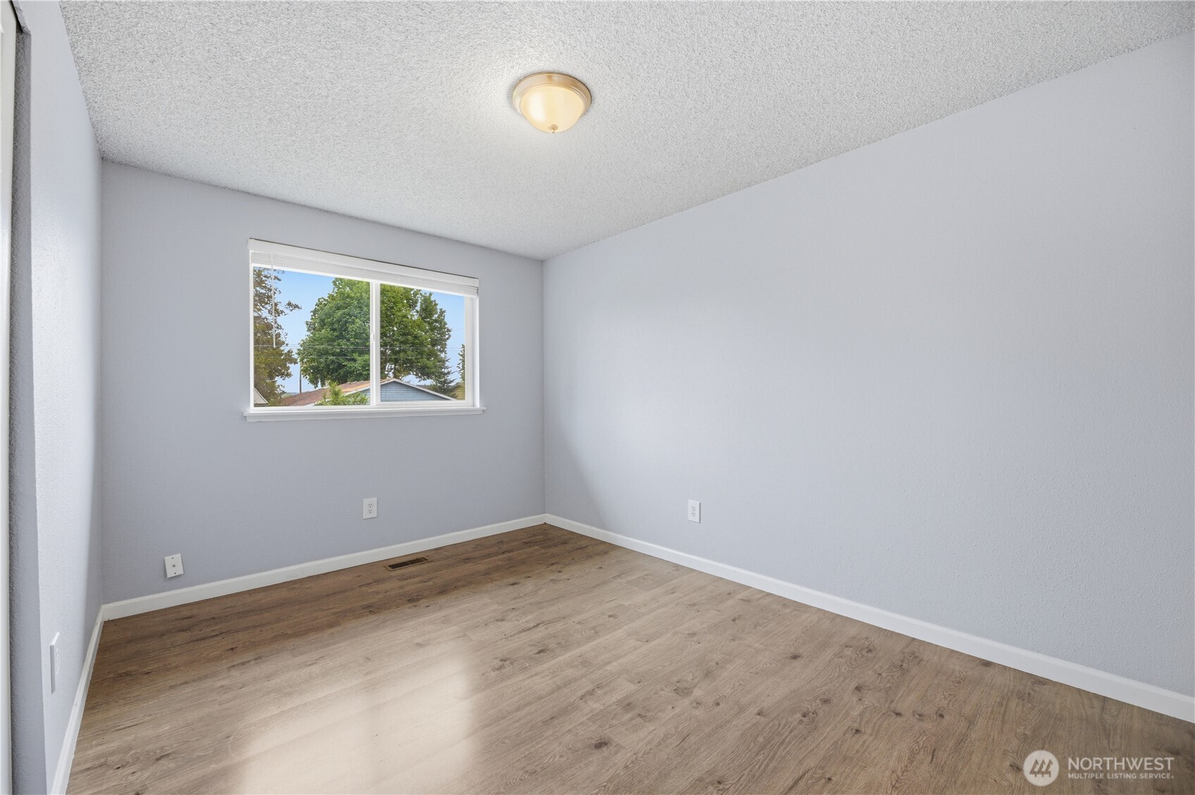 5715 N 46th , Tacoma, WA 98407