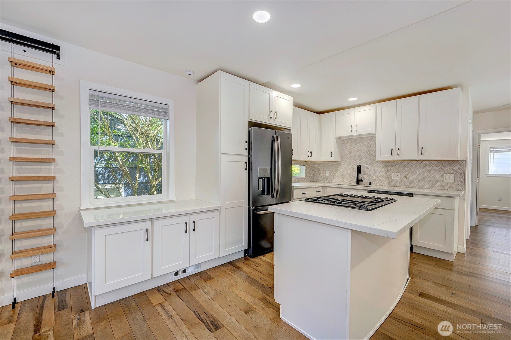 3806 35th Avenue W #Unit 1, Seattle, WA 98199