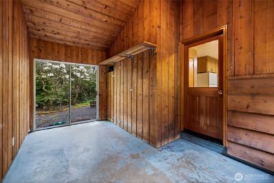 12915 412th St E , Eatonville, WA 98328 - Photo 23