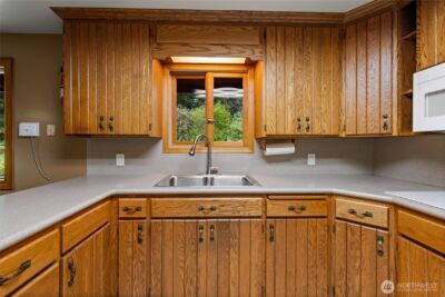 12915 412th St E , Eatonville, WA 98328 - Photo 6