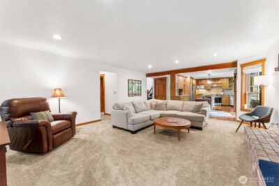 16926 SE 327th Place , Auburn, WA 98092 - Photo 12