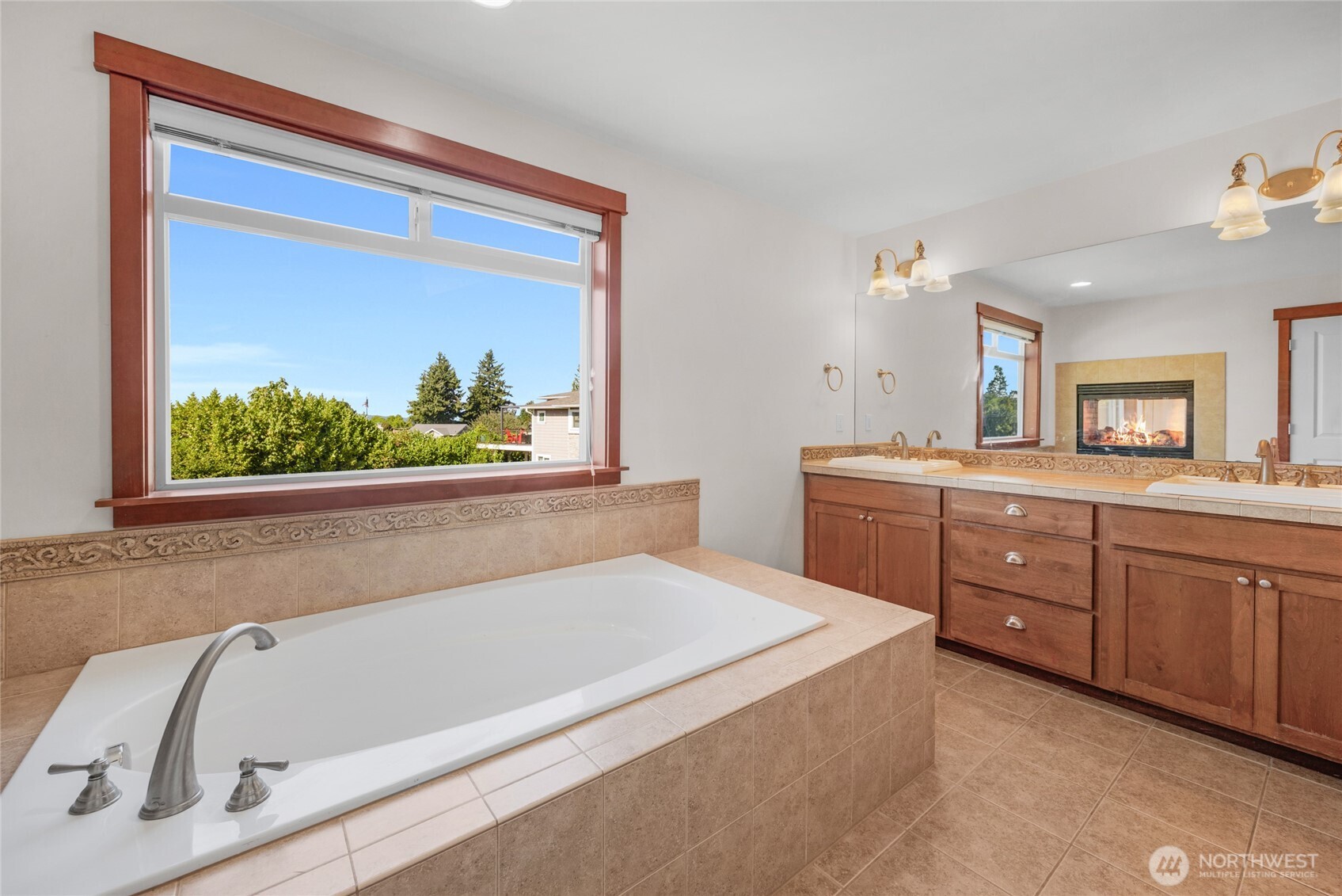 2126 W Mukilteo Boulevard , Everett, WA 98203
