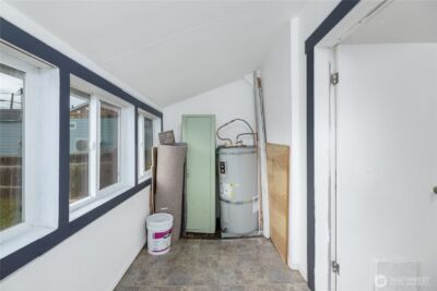 734 W 4th St , Port Angeles, WA 98363 - Photo 18