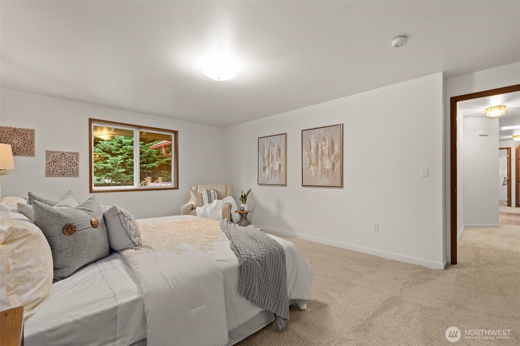 3205 Jeri Drive NE, Lacey, WA 98516