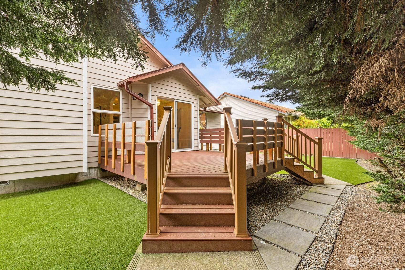 3205 Jeri Drive NE, Lacey, WA 98516