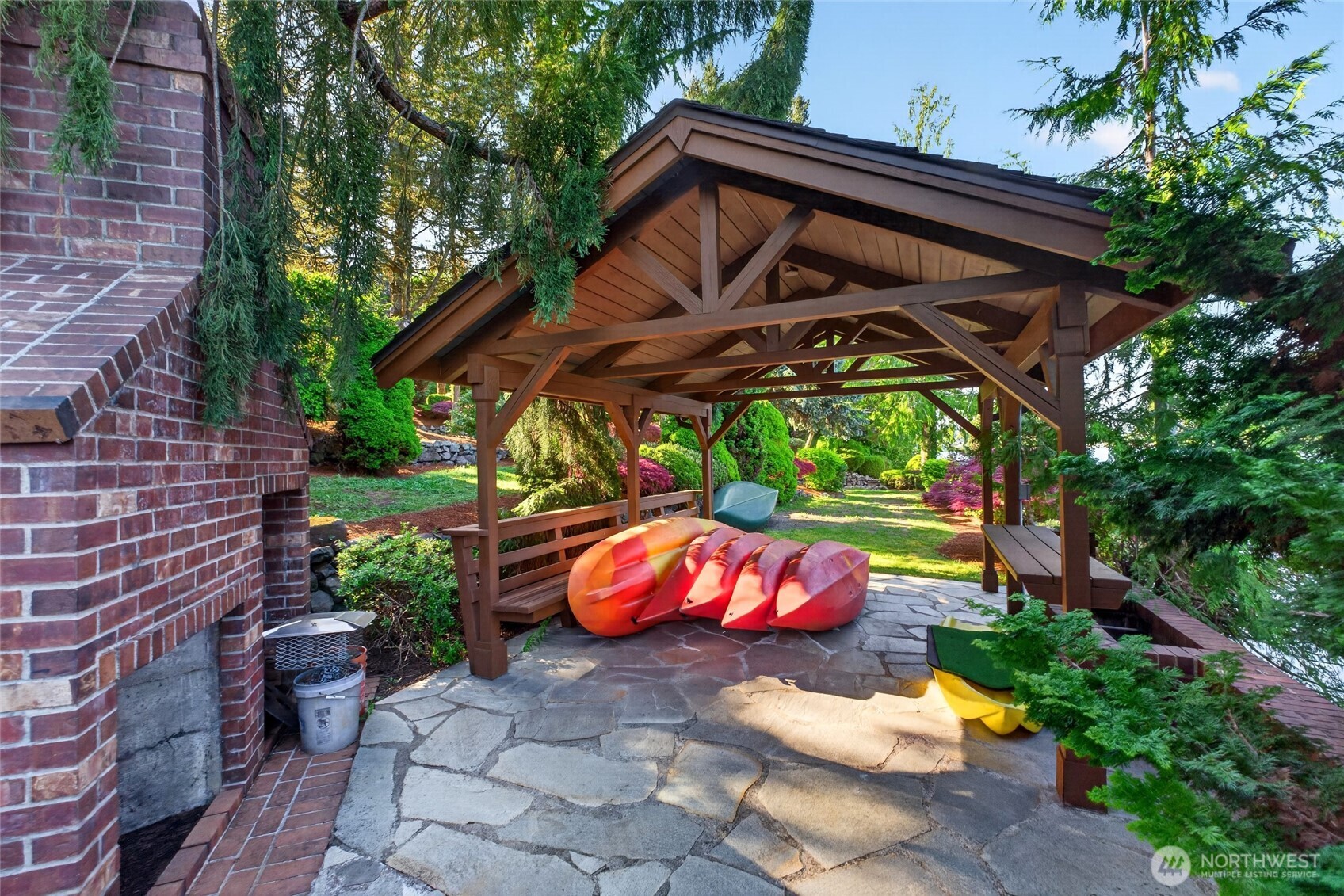 21421 Snag Island Drive E, Lake Tapps, WA 98391